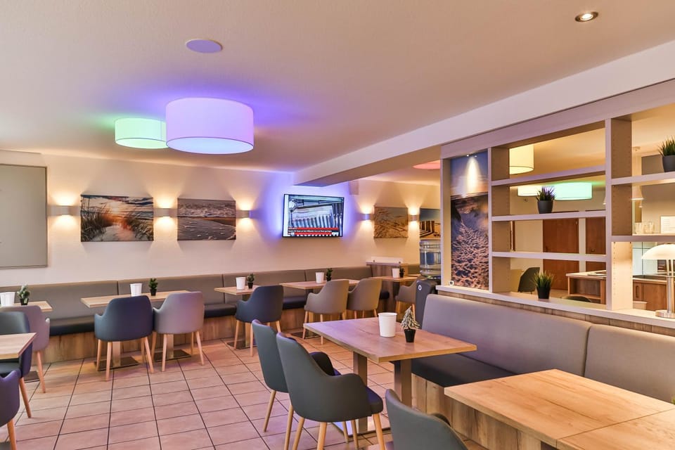 Restaurant/places to eat, Breakfast