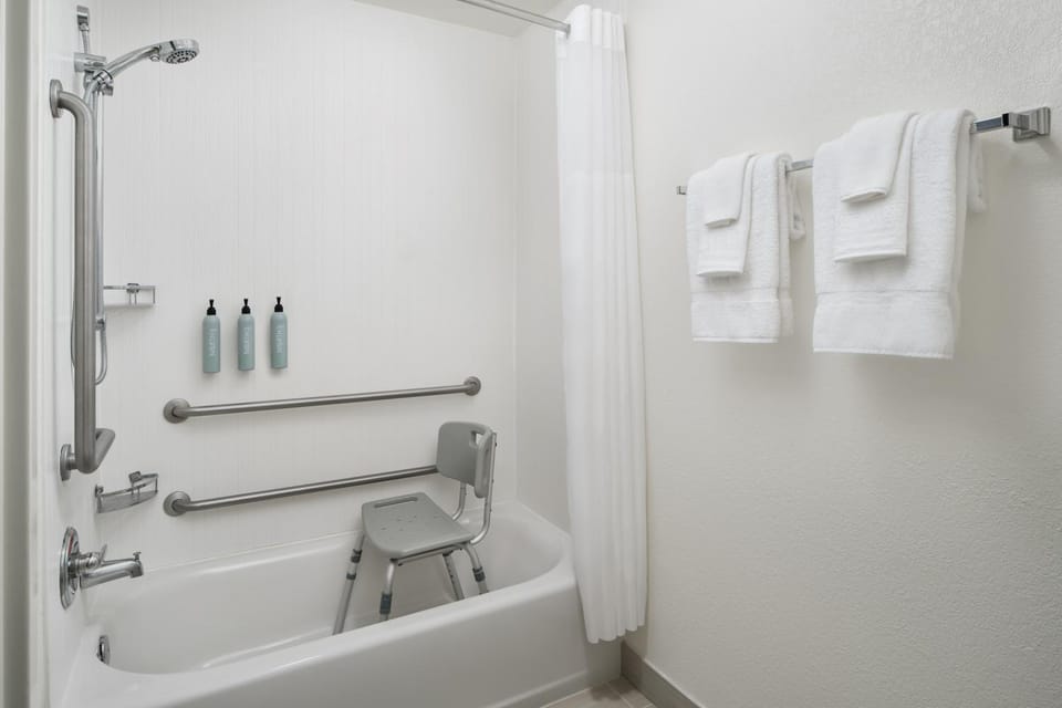 Bathroom, Bath