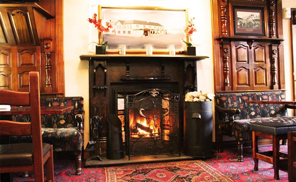 Lounge or bar