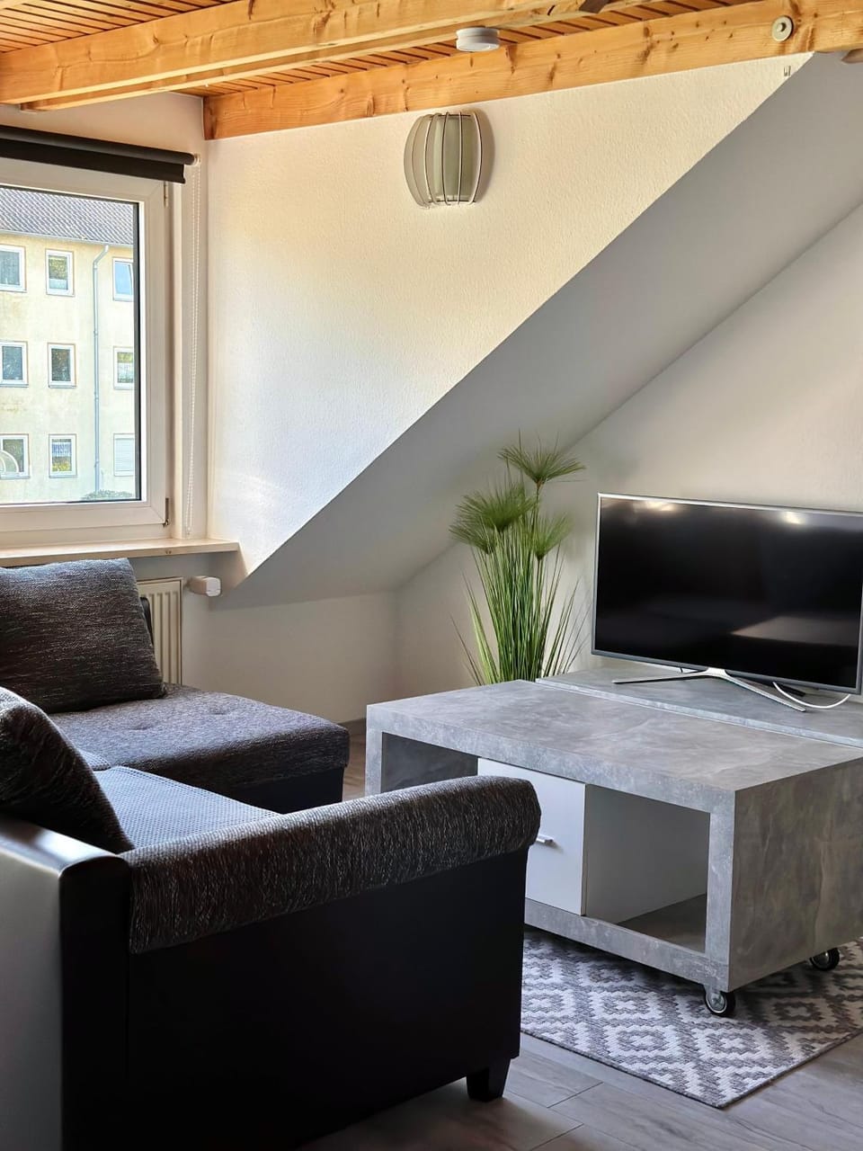 TV and multimedia, Living room, Seating area