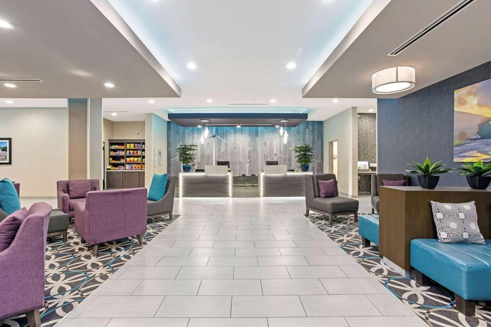 Lobby or reception, On site