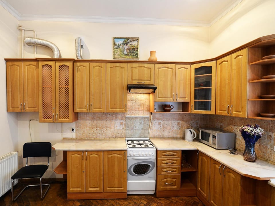 Coffee/tea facilities, Kitchen or kitchenette, Dining area