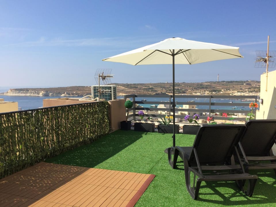 Spring, Sea view