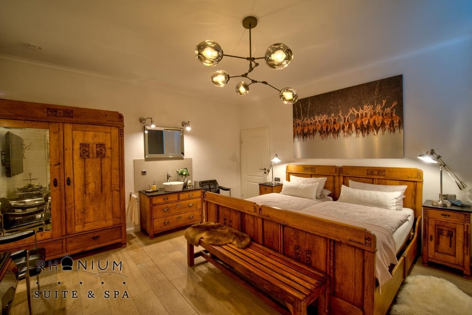 Decorative detail, Bedroom