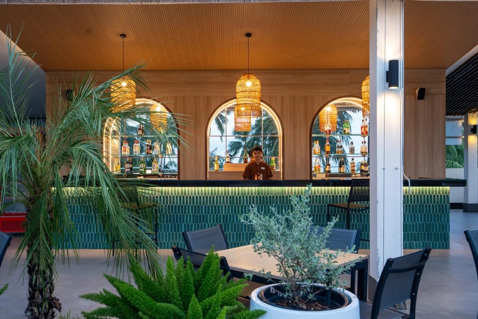 Lounge or bar