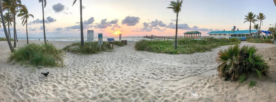 Nearby landmark, Restaurant/places to eat, Beach