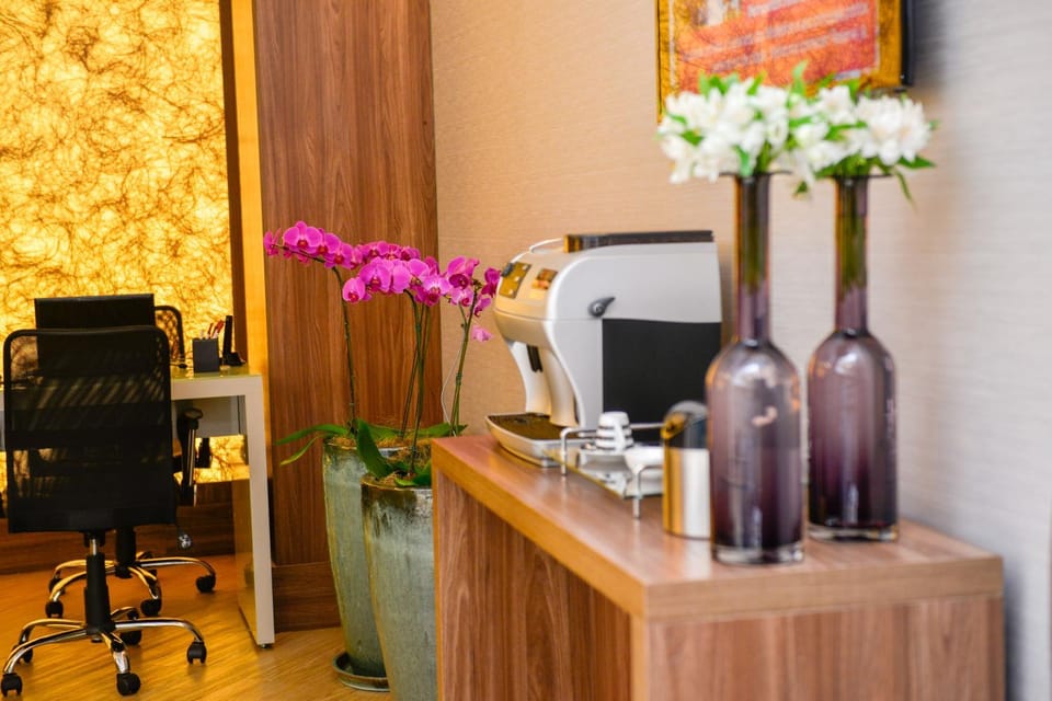 Coffee/tea facilities, Lobby or reception, Decorative detail