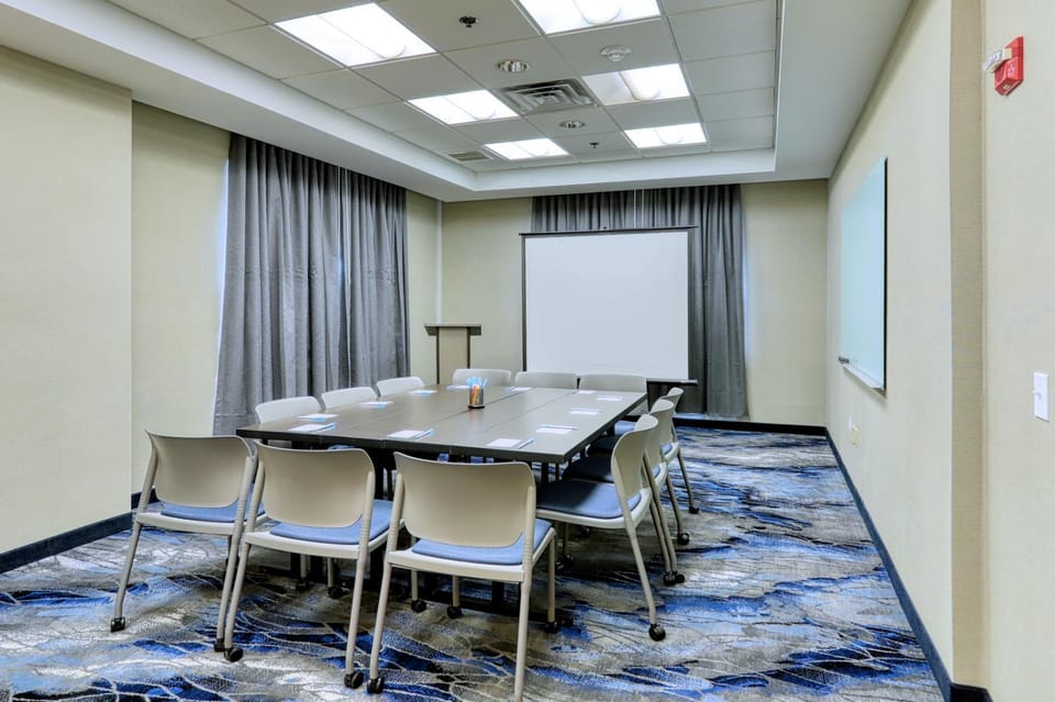 Meeting/conference room
