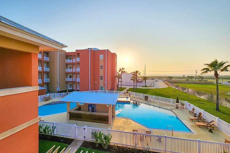 La Isla Condominiums #C105 Apartment in South Padre Island