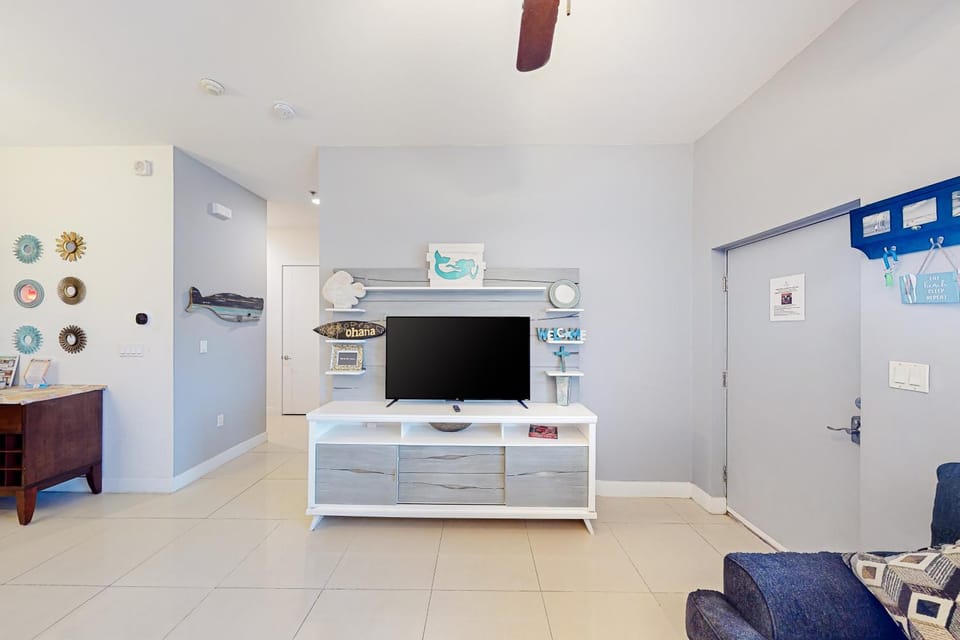La Isla Condominiums #C105 Apartment in South Padre Island