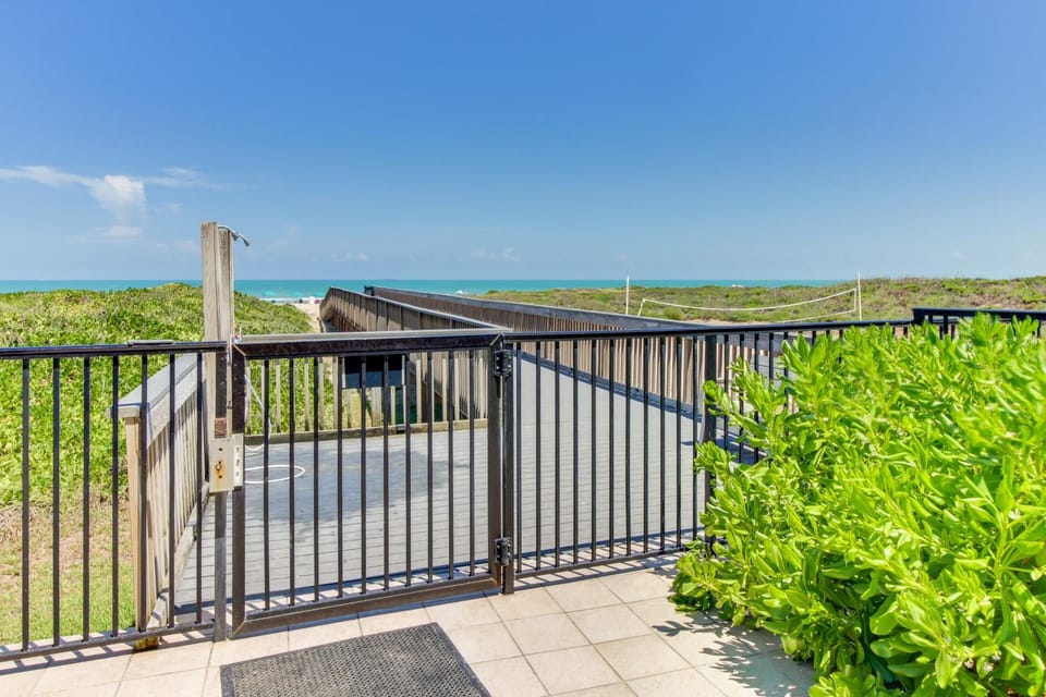 Ocean Vista #1004 Apartment in South Padre Island