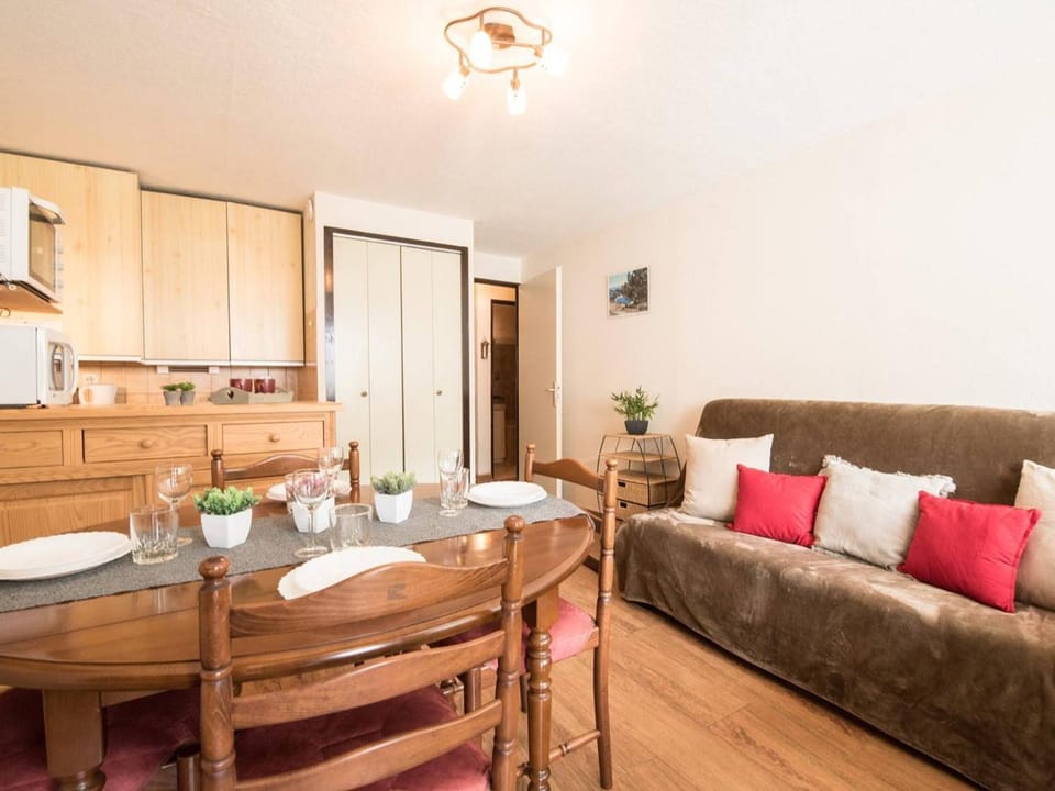 Appartement 4 personnes proche téléphérique, Saint Lary Village Apartment in Saint-Lary-Soulan