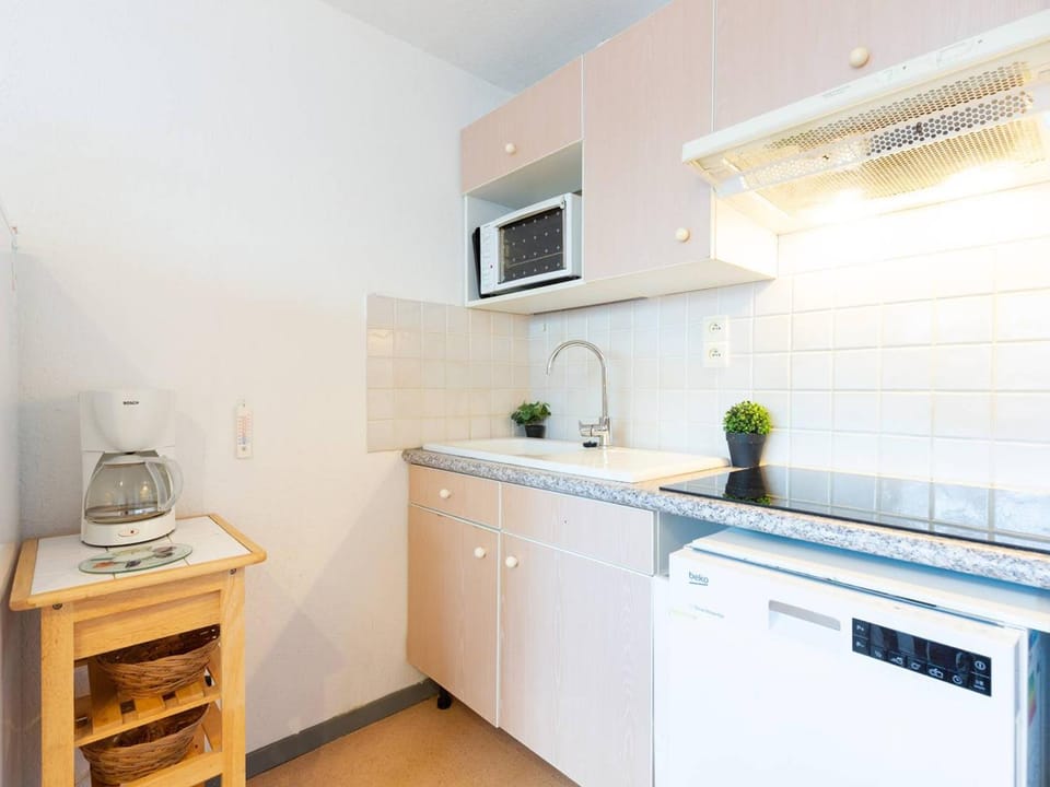Appartement calme avec jardin, 6 pers, près du centre et des pistes - Saint-Lary Village - FR-1-296-173 Apartment in Saint-Lary-Soulan