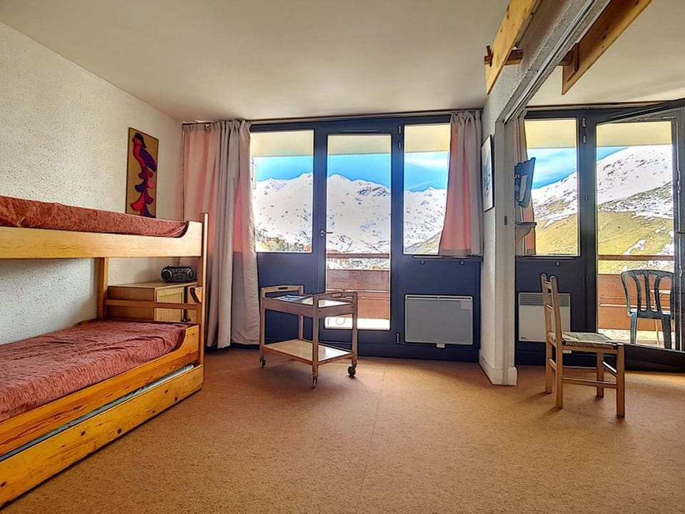 Appartement lumineux près des pistes, balcon, animaux admis - FR-1-344-341 Apartment in Les Allues