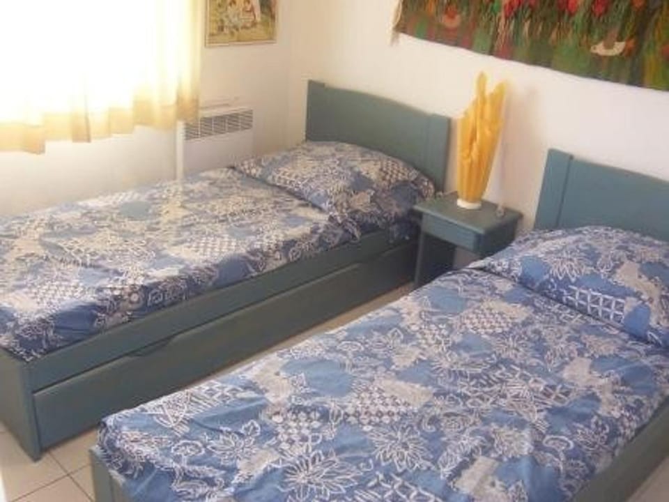 Appartement à Fréjus avec terrasse et ménage inclus - FR-1-226A-66 Apartment in Fréjus