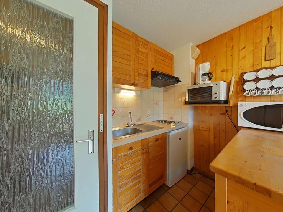 Studio avec Terrasse et Casier à Ski - Le Grand-Bornand - FR-1-241-95 Apartment in Le Grand-Bornand