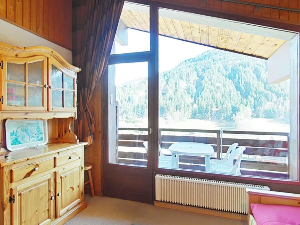 Appt cosy 5 pers, 300m centre, parking, animaux admis - FR-1-241-85 Apartment in Le Grand-Bornand
