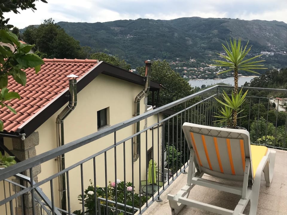 BBQ facilities, View (from property/room), Balcony/Terrace, Garden view, Garden view, Lake view, Lake view, Landmark view, Landmark view, Mountain view, Mountain view, River view