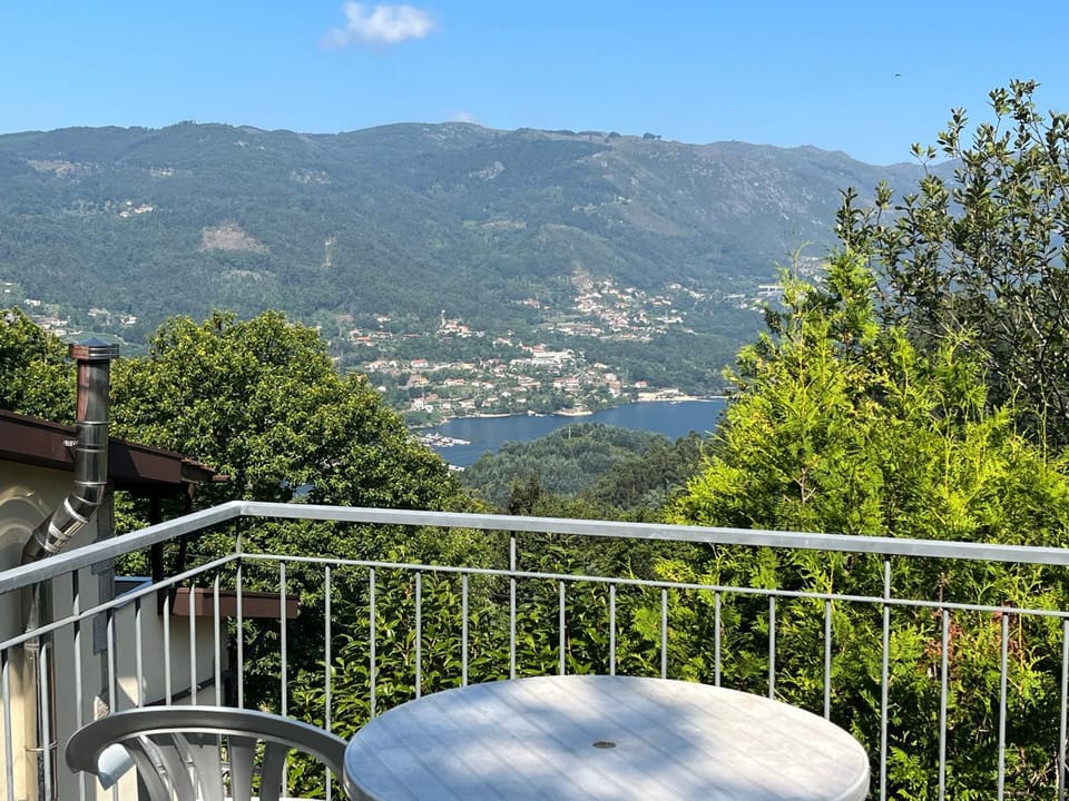 Nearby landmark, Natural landscape, View (from property/room), Balcony/Terrace, Lake view, Mountain view, River view