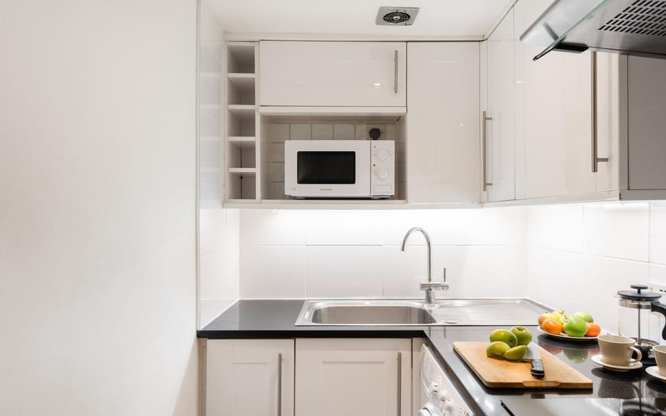 Kitchen or kitchenette, Time of day