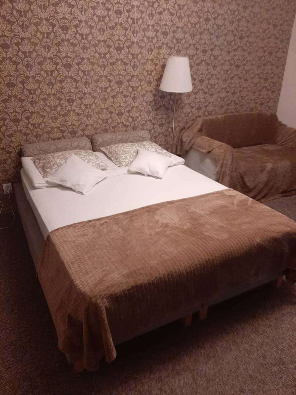 Bed, Photo of the whole room