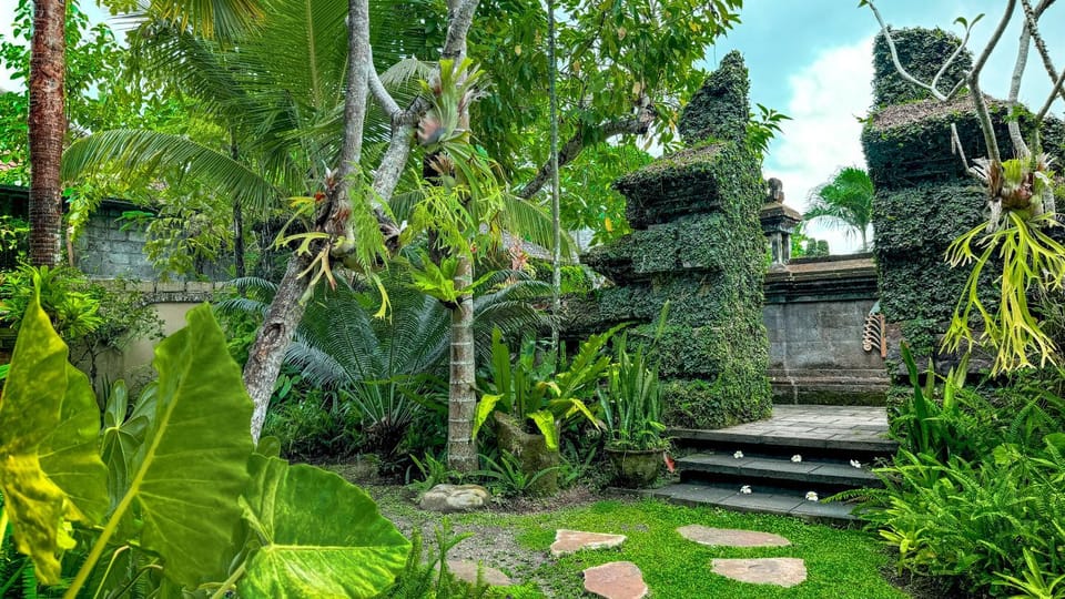 Property building, Day, Natural landscape, Garden, Garden view