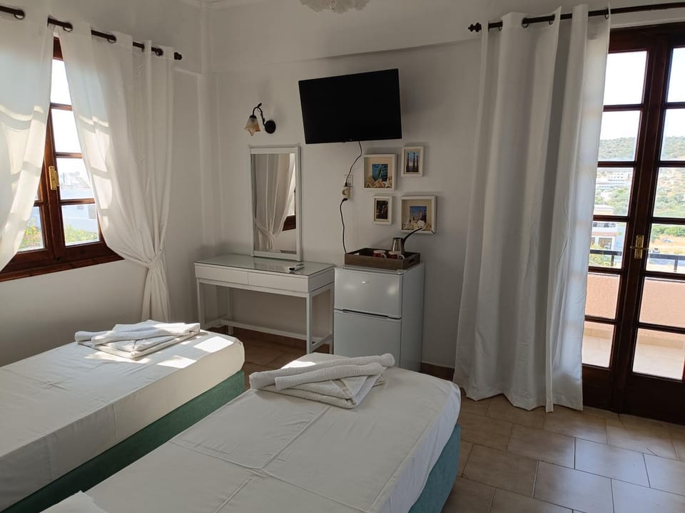 Philoxenia By Kyriakakou Apartment hotel in Islands