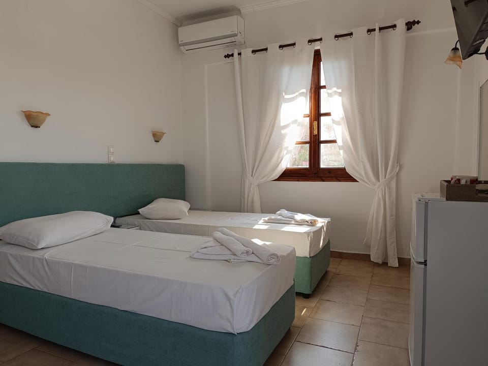Philoxenia By Kyriakakou Apartment hotel in Islands