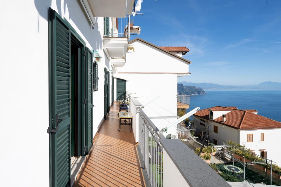 Natural landscape, View (from property/room), Balcony/Terrace, Mountain view, Sea view
