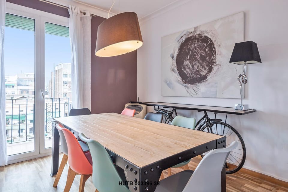 Day, Dining area, On site