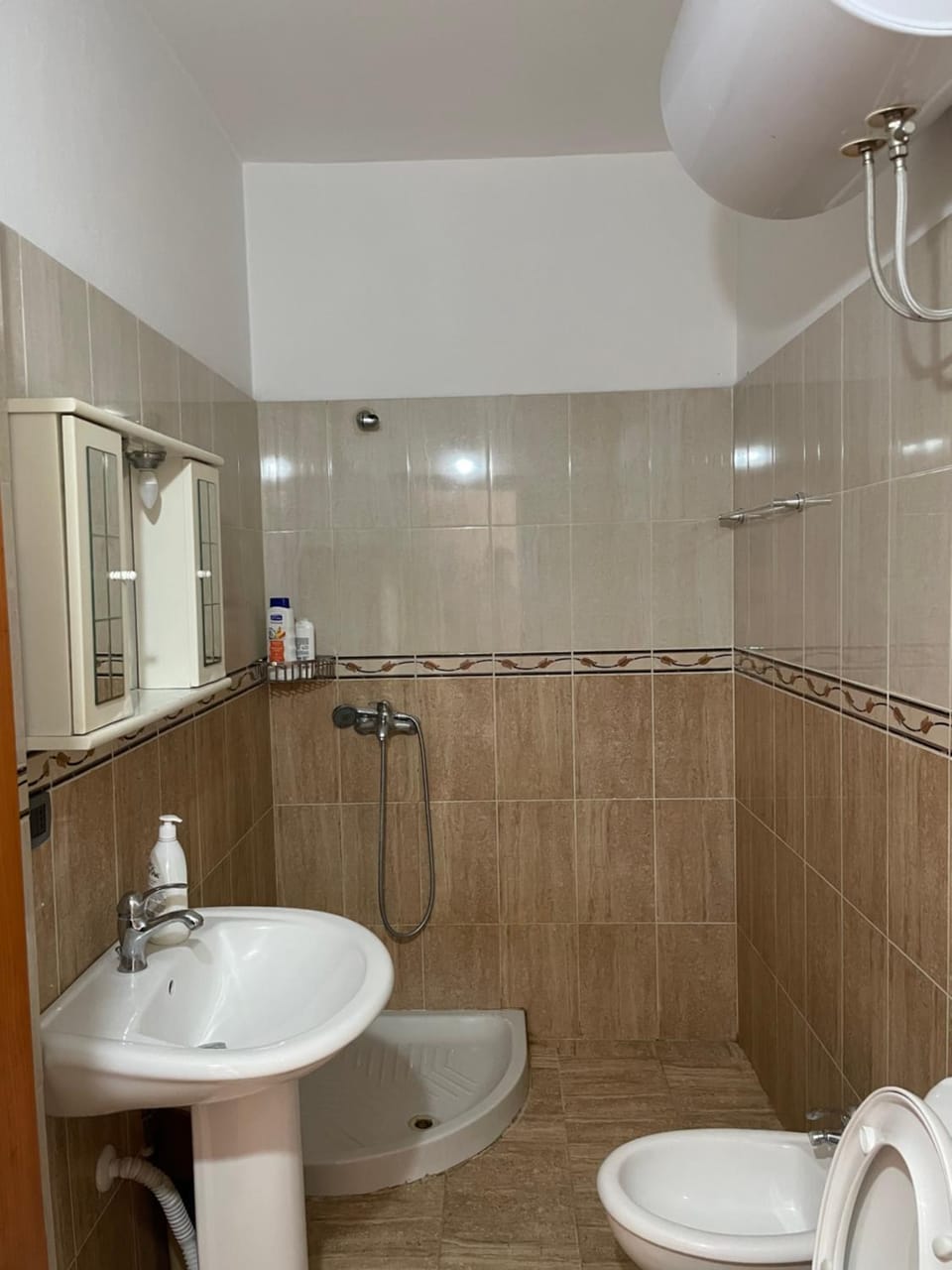 Shower, Bathroom, bidet