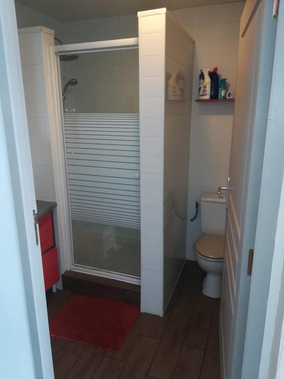 Shower, Toilet, Bathroom