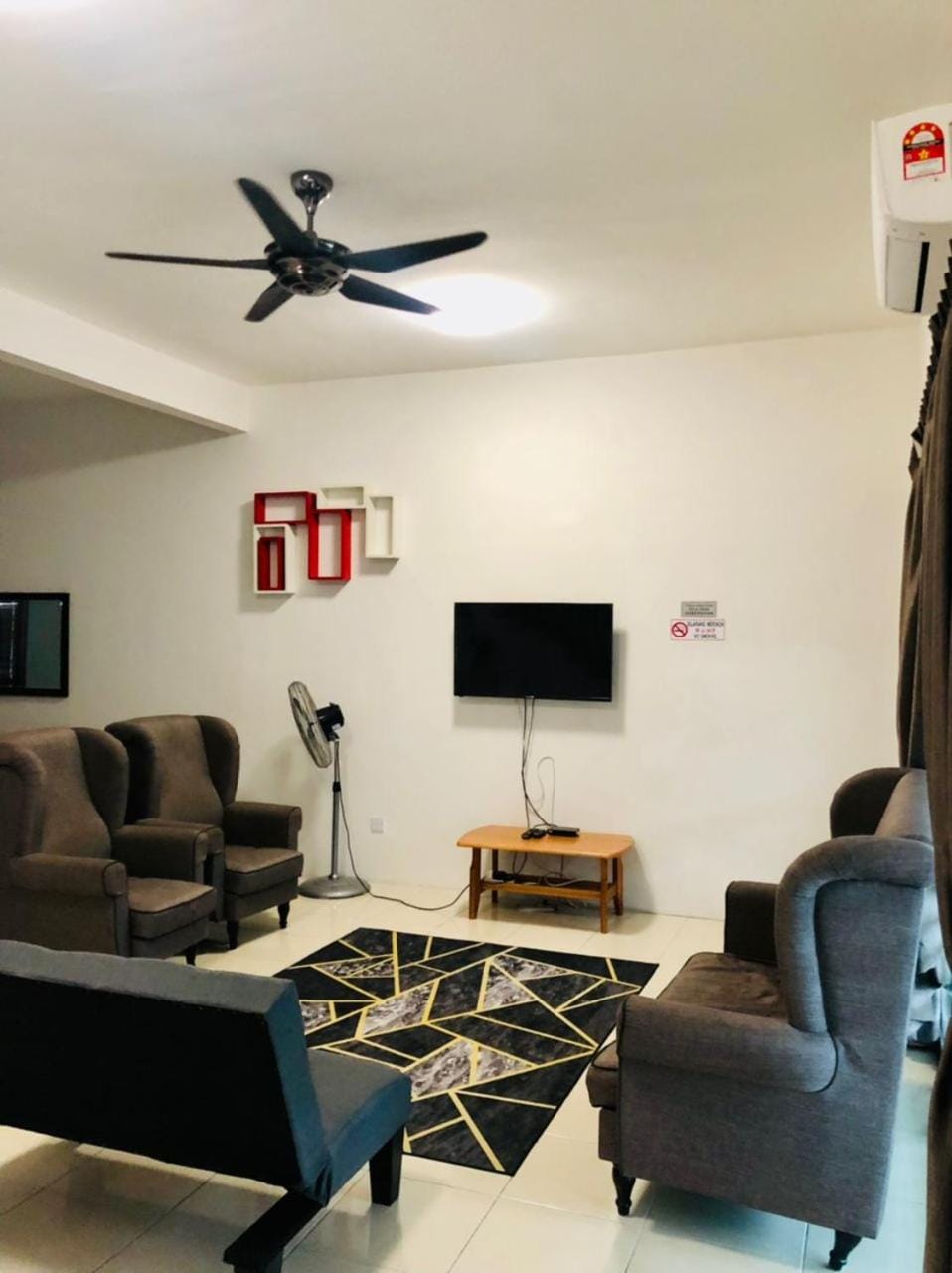 Communal lounge/ TV room, Living room