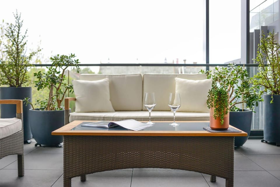 Boutique Stays - The Lincoln Apartment in Melbourne