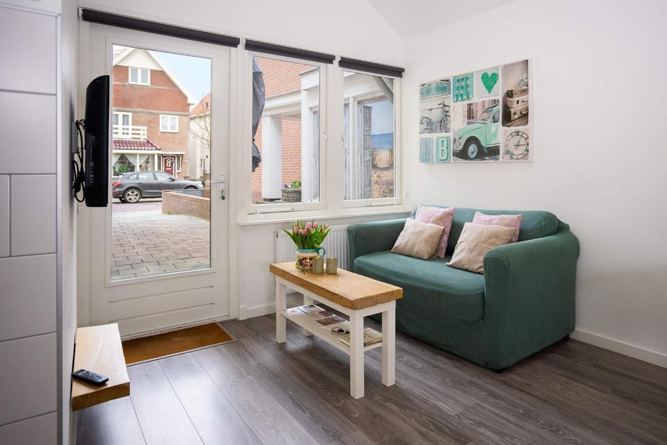 Patio, Living room, Seating area