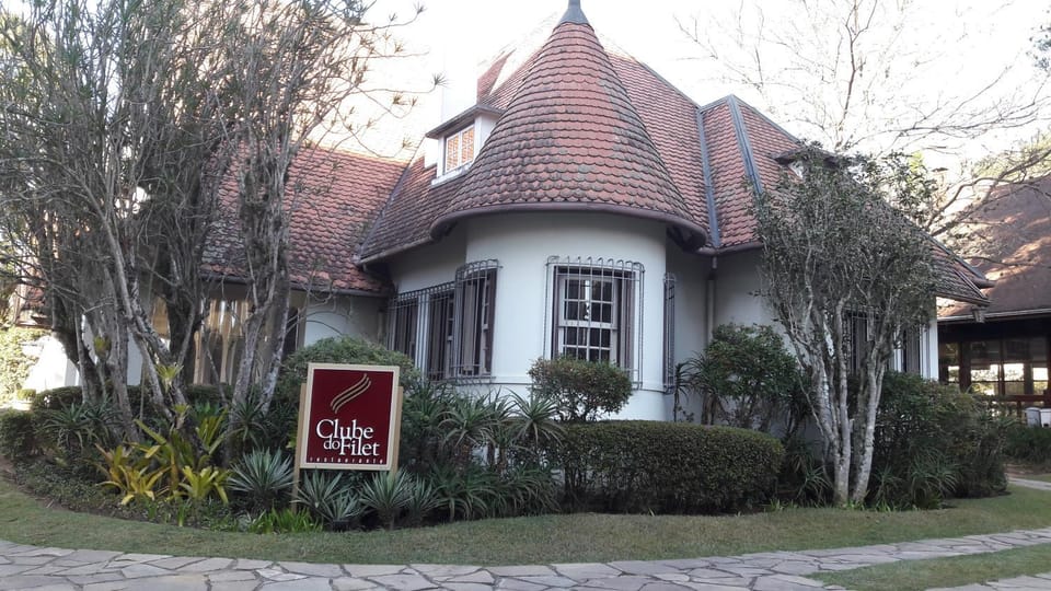 Flat Mangabeiras e manacás Granja Brasil Itaipava Apartment in State of Rio de Janeiro