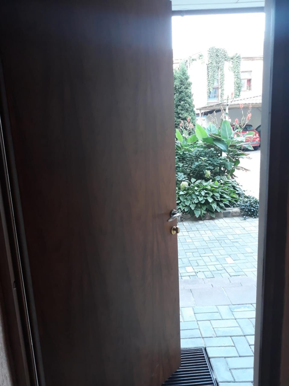 Decorative detail, Inner courtyard view