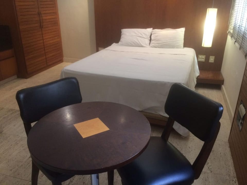Perto de Ipanema, 250 metros da praia, entre postos 5 e 6 Apartment in Rio de Janeiro
