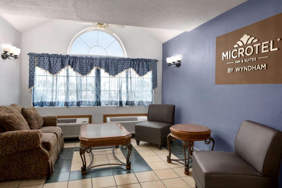 Lobby or reception, On site