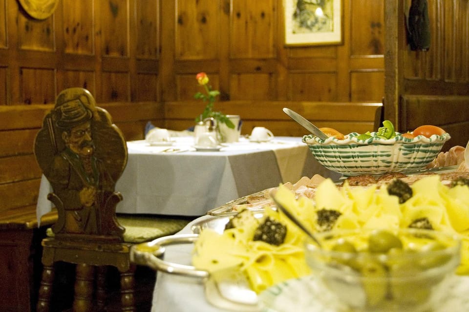 Buffet breakfast