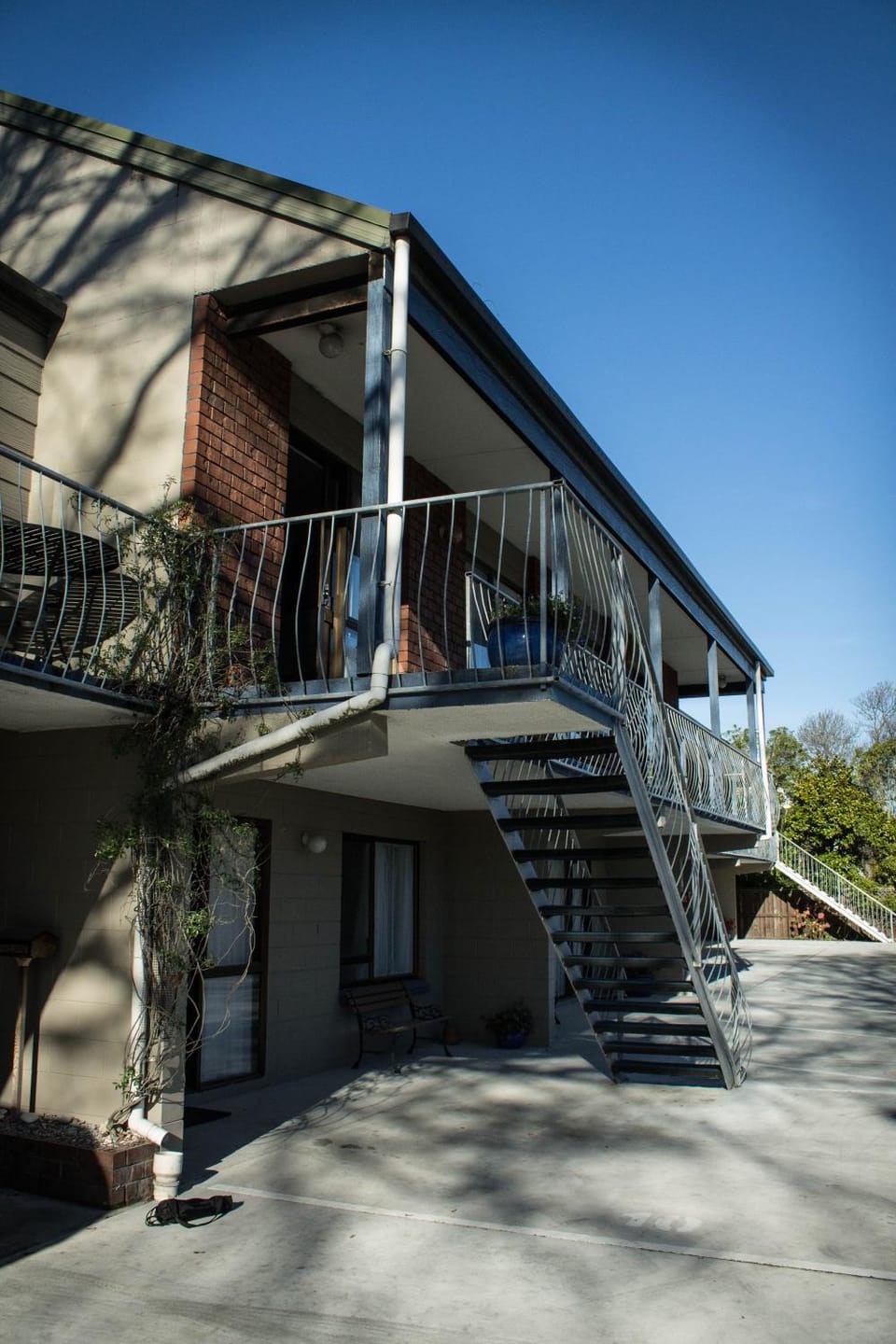Patio, Facade/entrance, Day
