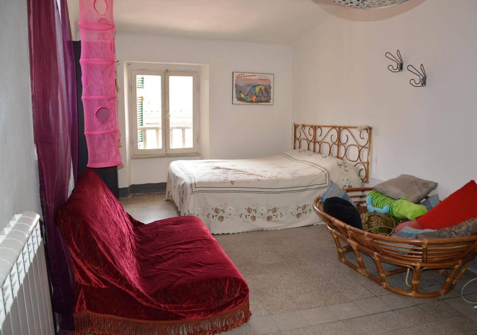 La Casa Torre di Eva House in Sarzana