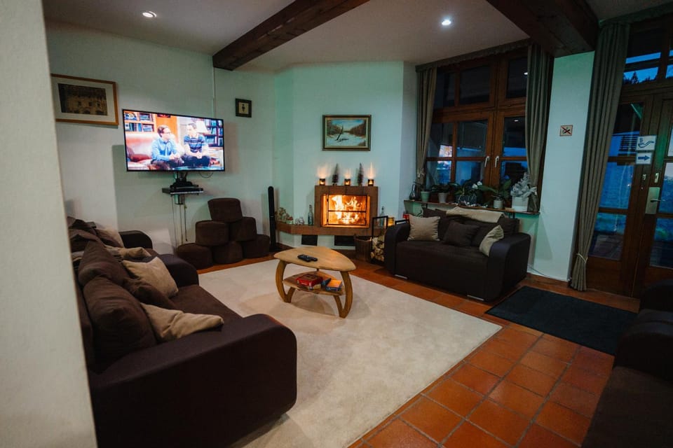 Living room, Lobby or reception