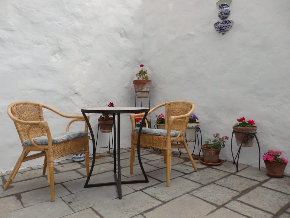 Property building, Balcony/Terrace