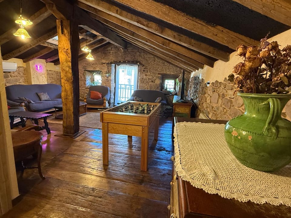 Communal lounge/ TV room, Game Room