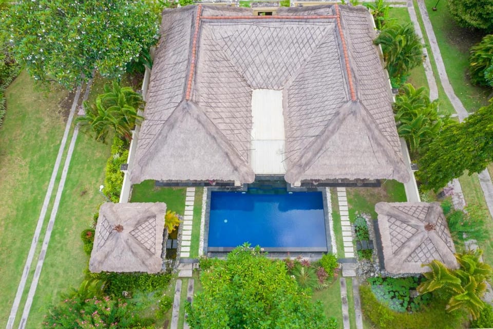 Property building, Bird's eye view