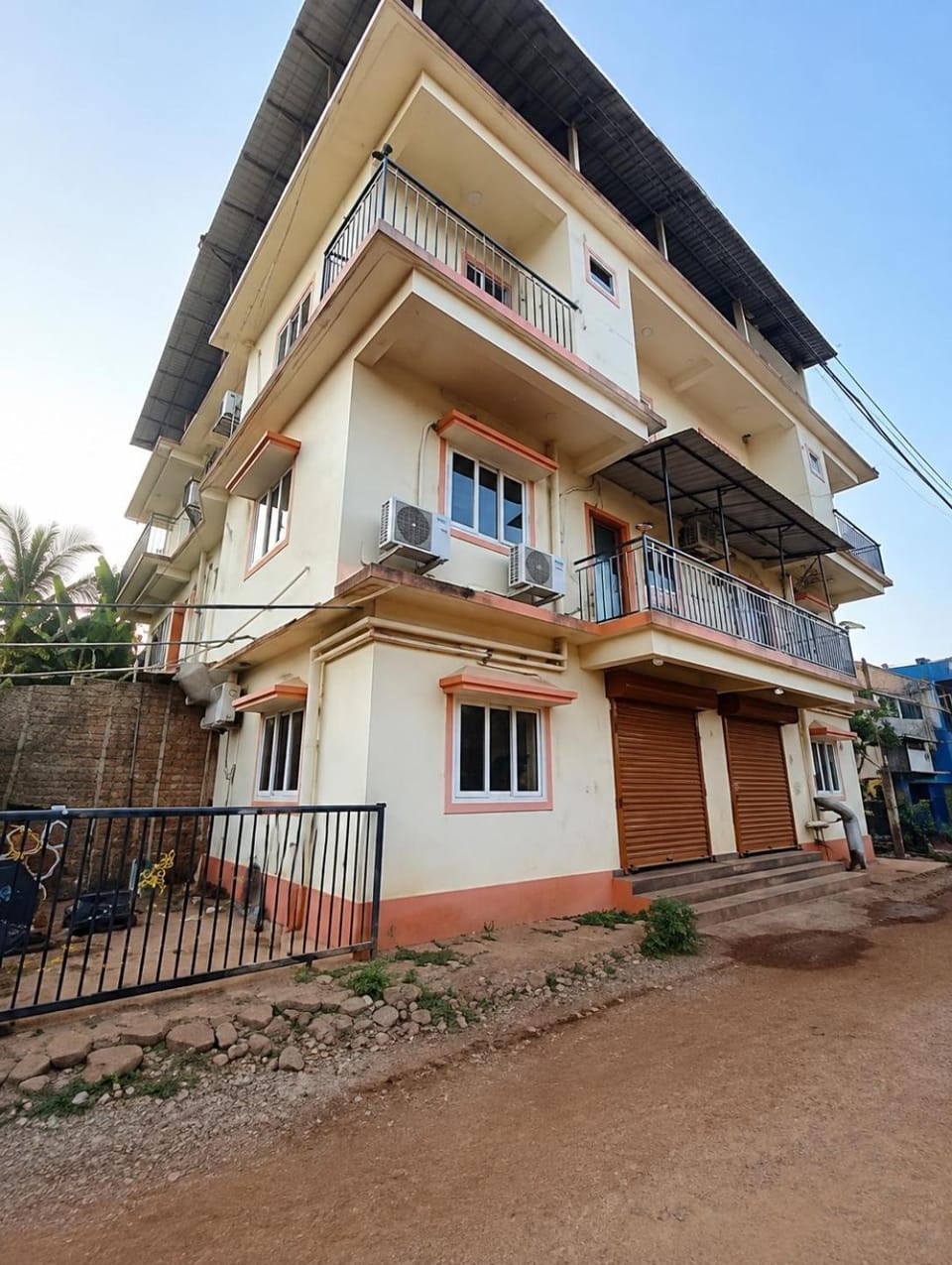 The Rooftop Hotel of Arambol Apartment hotel in Mandrem
