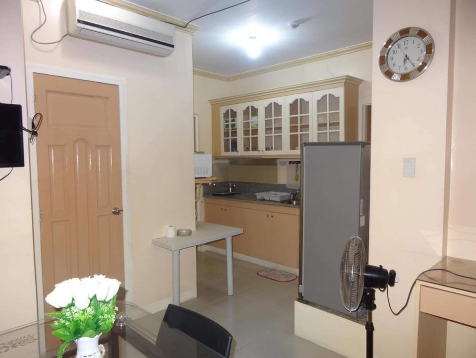 Julz Tropical Apartments Apartment in Olongapo