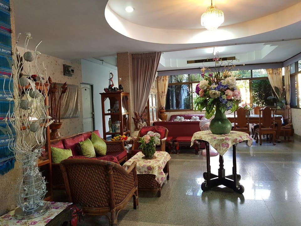 Wiang Inn Mansion Apartment hotel in Chiang Mai