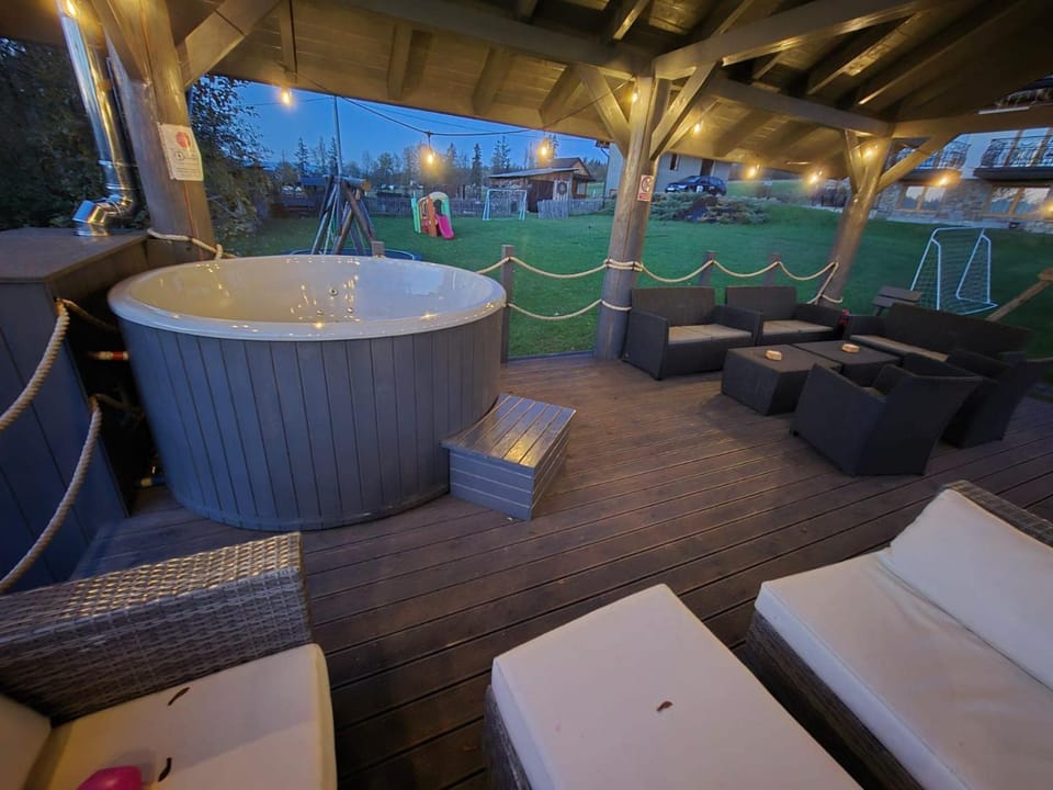 Hot Tub